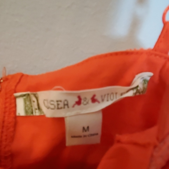 Top - Picture 3 of 3